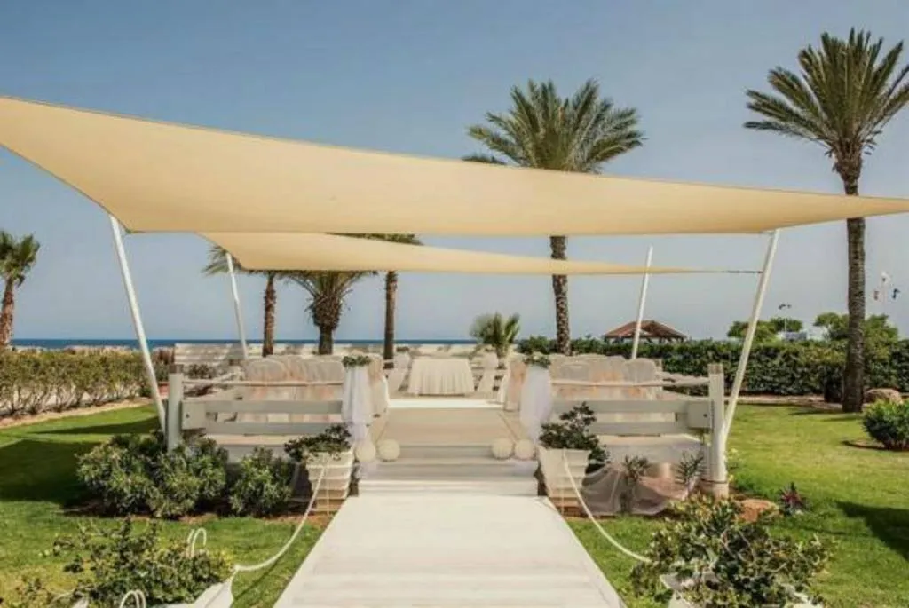 ASTERIAS BEACH HOTEL
