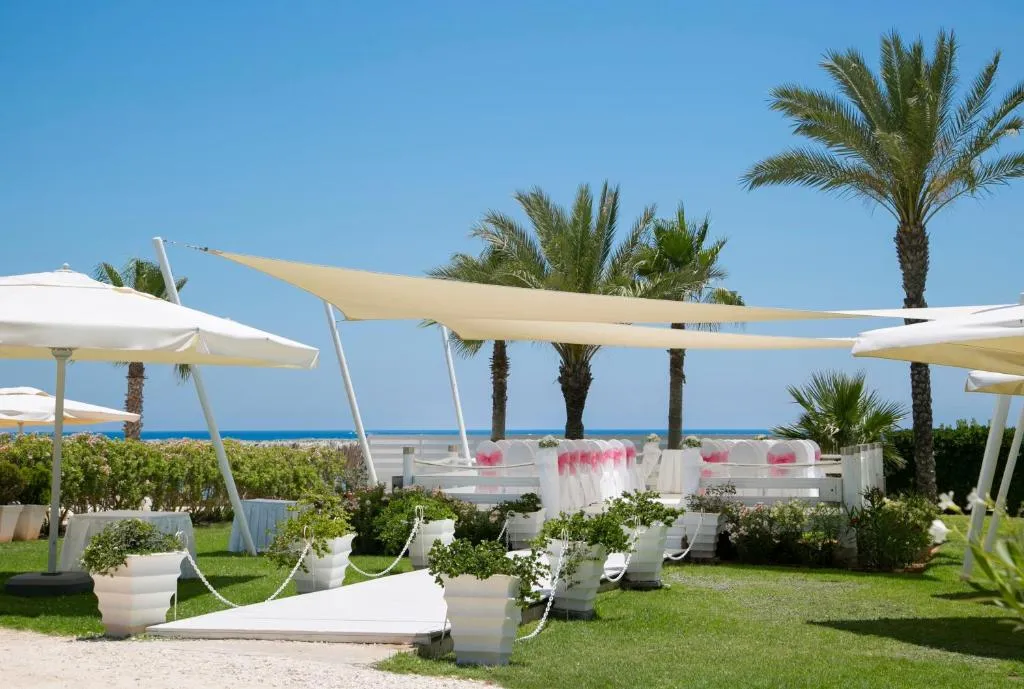 ASTERIAS BEACH HOTEL