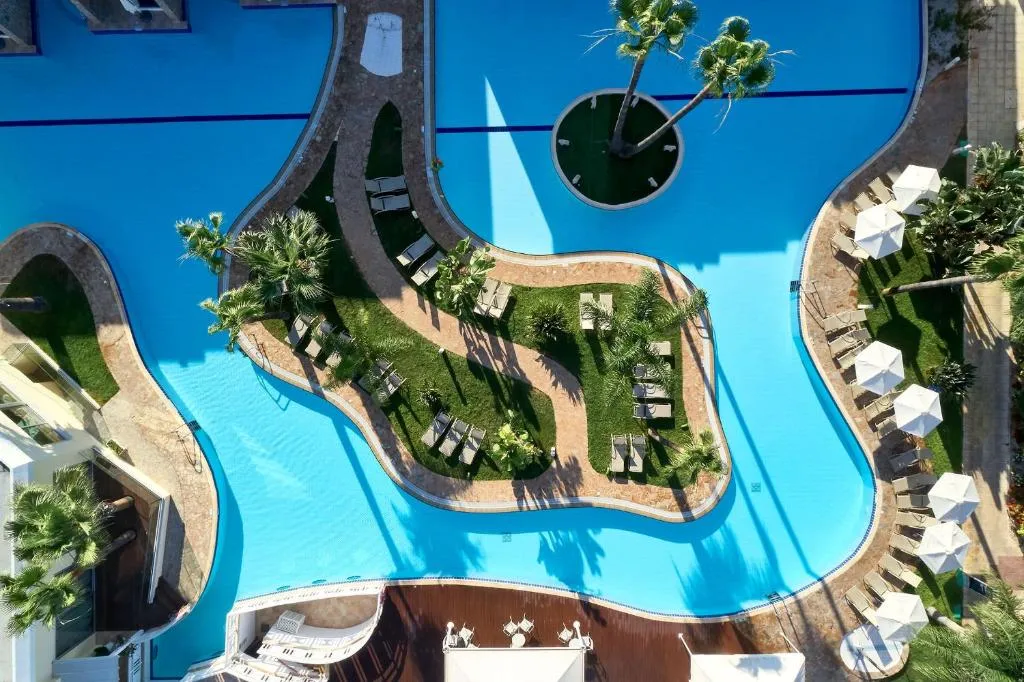 ATLANTICA AENEAS RESORT