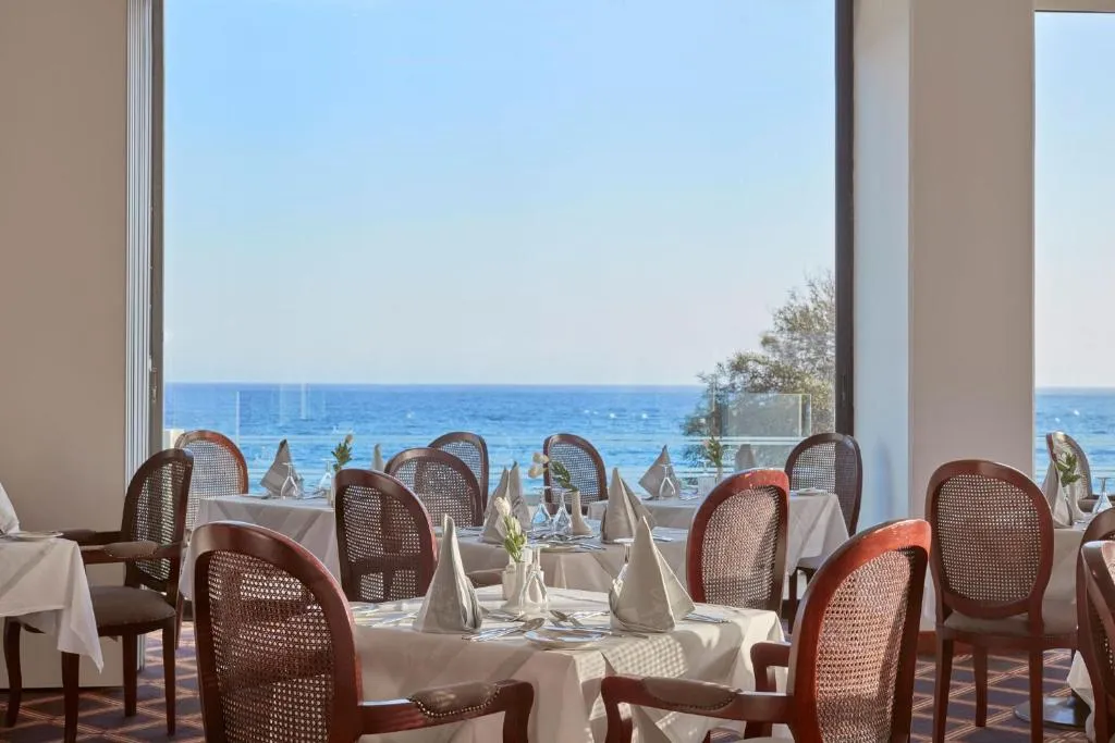 GRECIAN BAY HOTEL