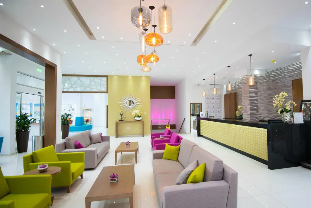LOUTSIANA HOTEL APTS