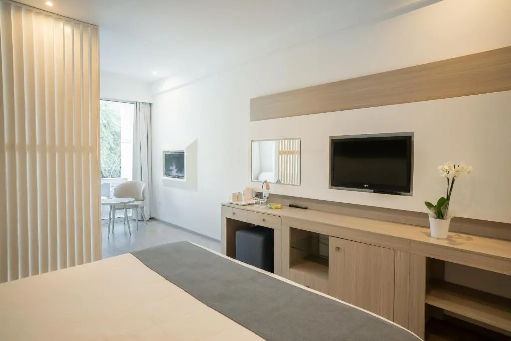 MARGADINA LOUNGE HOTEL