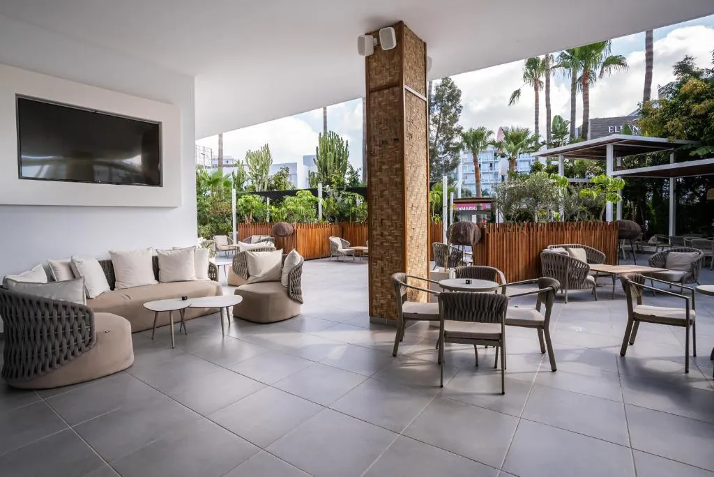 MARGADINA LOUNGE HOTEL