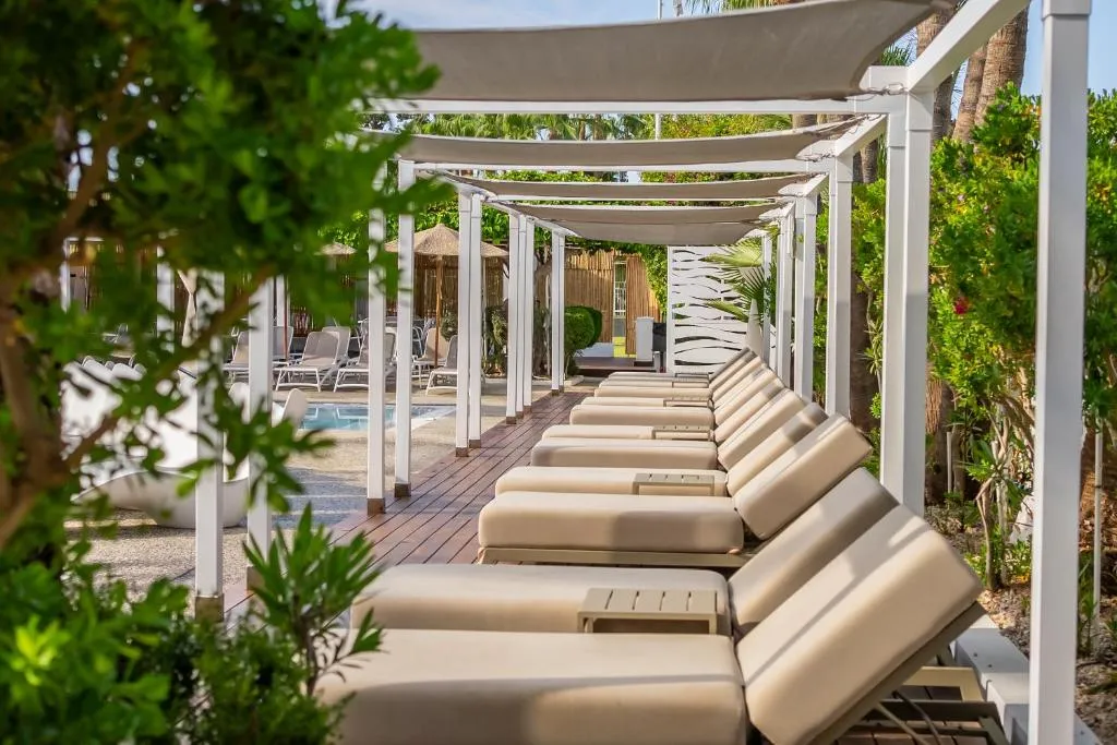 MARGADINA LOUNGE HOTEL