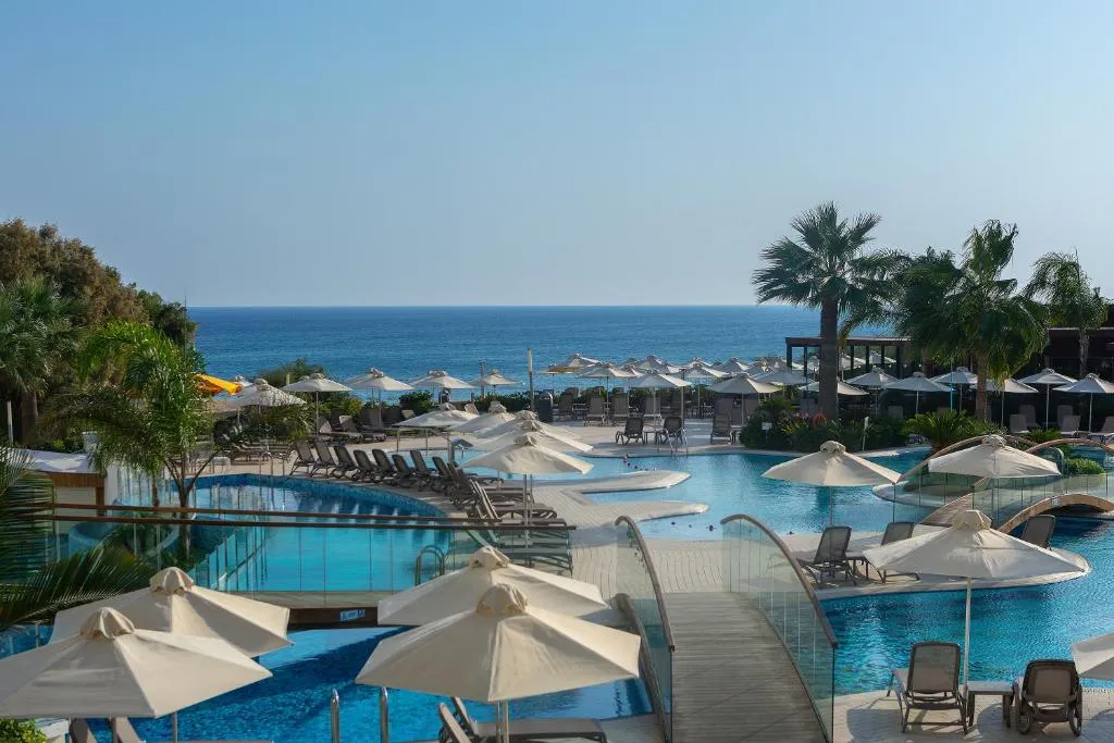 MELISSI BEACH HOTEL
