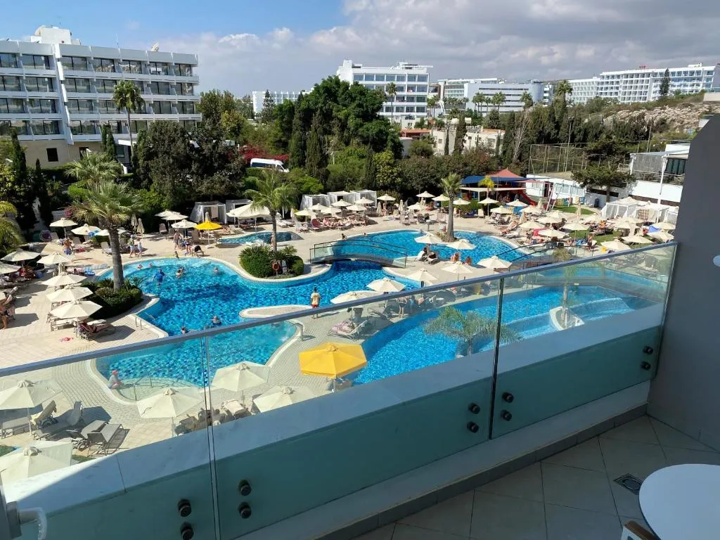 MELISSI BEACH HOTEL