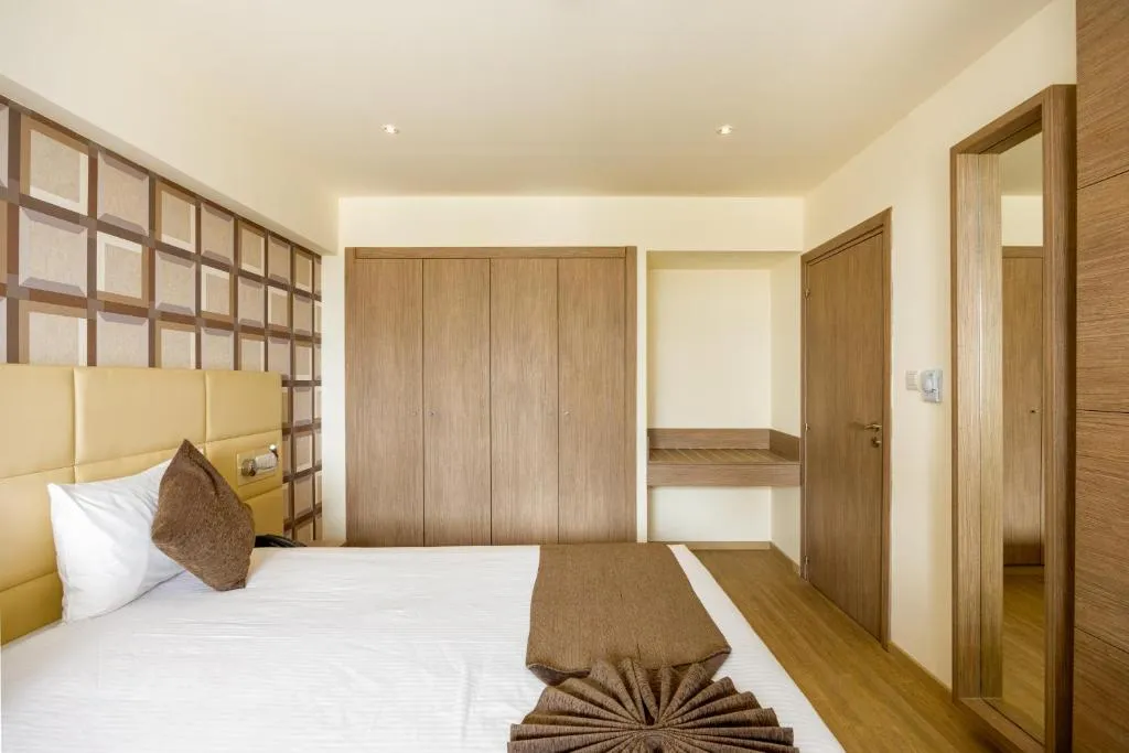MELPO-ANTIA HOTEL AND SUITES