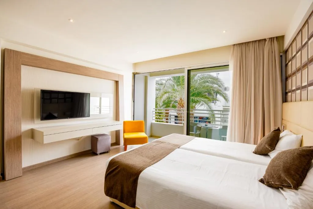 MELPO-ANTIA HOTEL AND SUITES