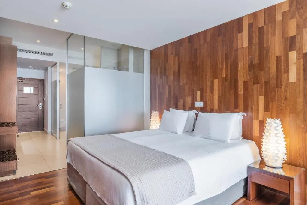 NAPA MERMAID HOTEL AND SUITES