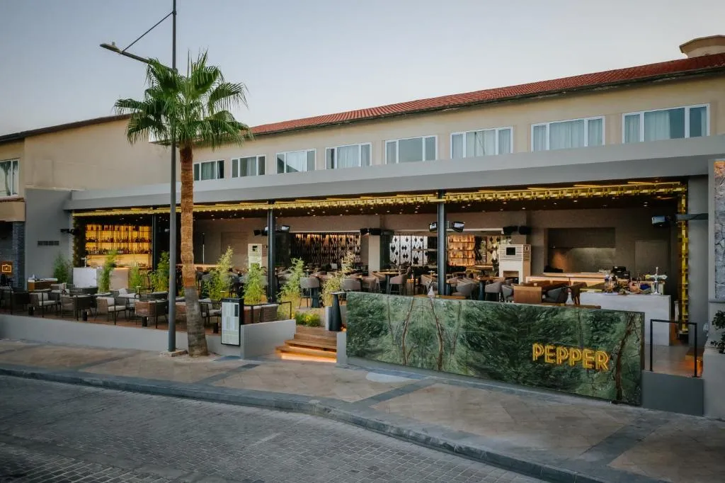 NAPA PLAZA HOTEL