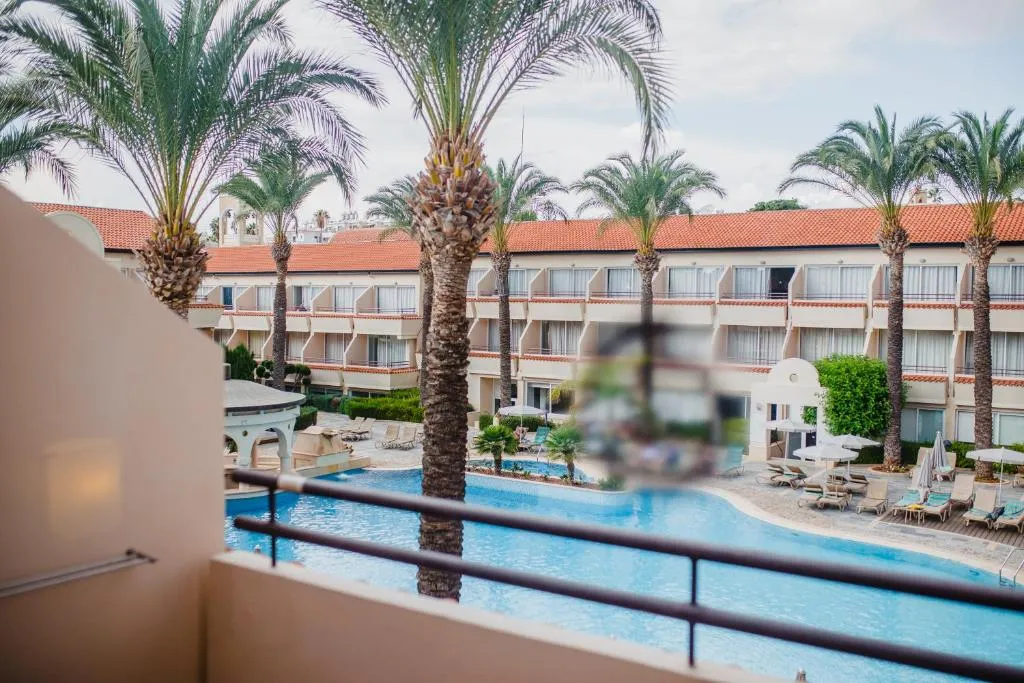 NAPA PLAZA HOTEL
