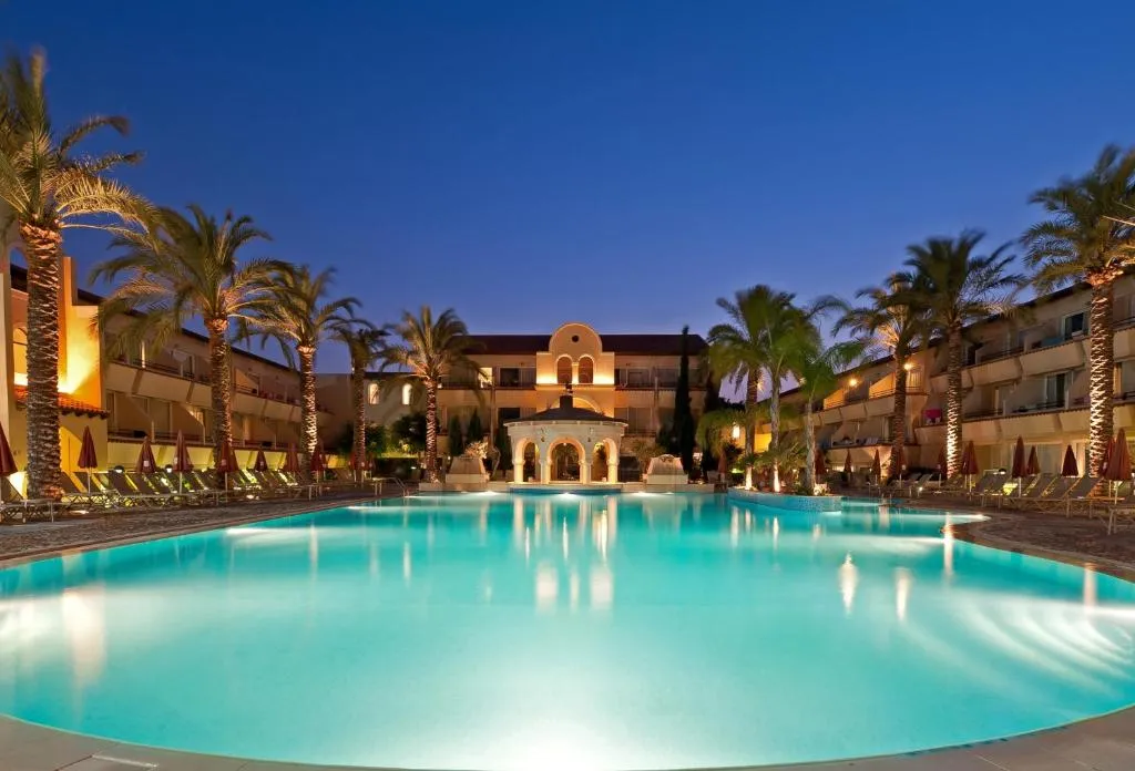 NAPA PLAZA HOTEL