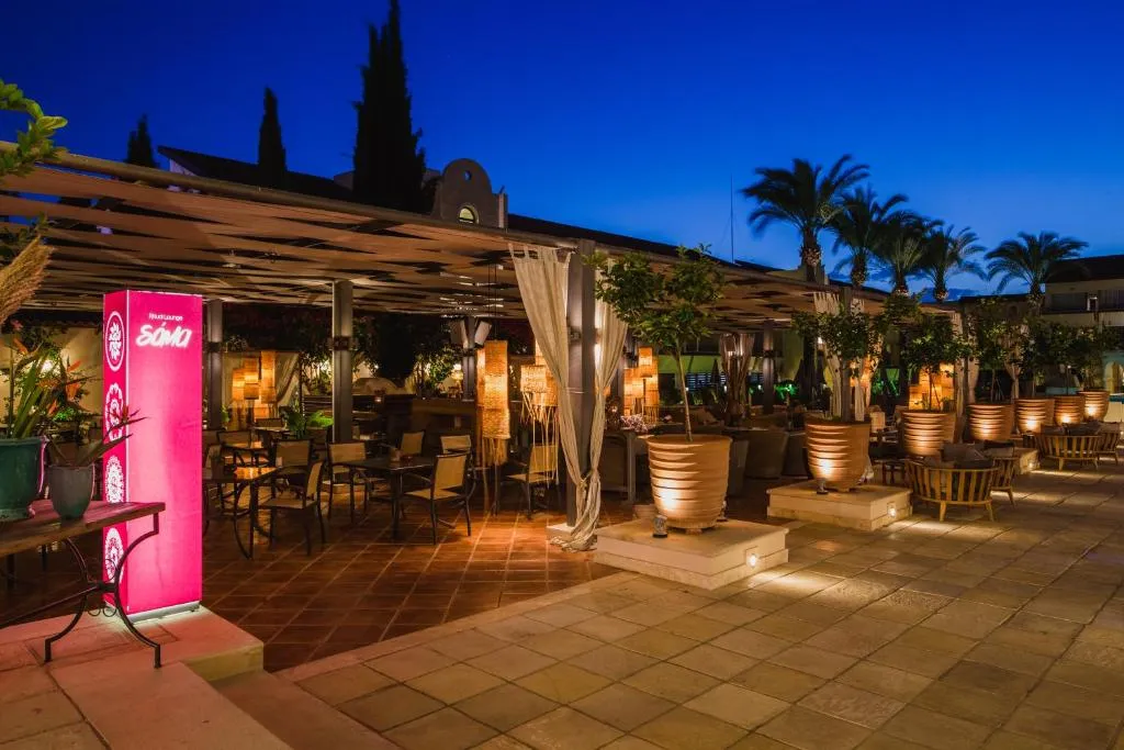 NAPA PLAZA HOTEL