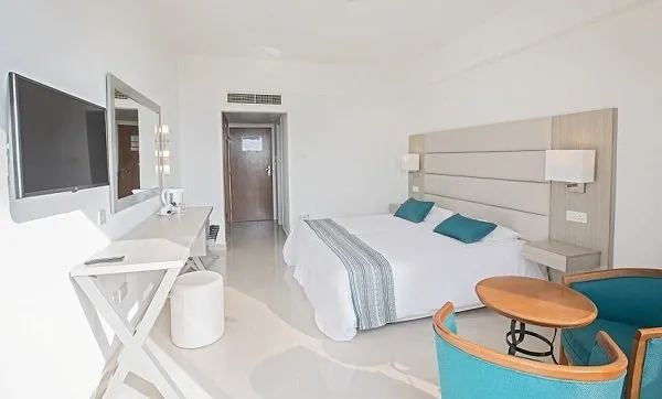 NELIA SEA BREEZE