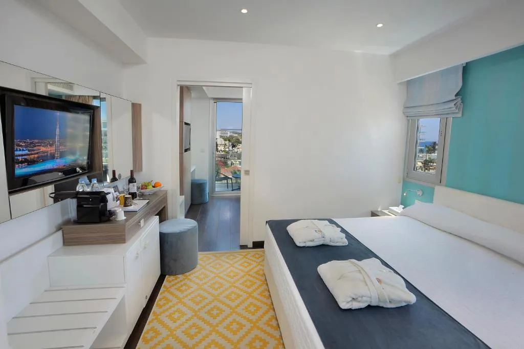 NESTOR HOTEL
