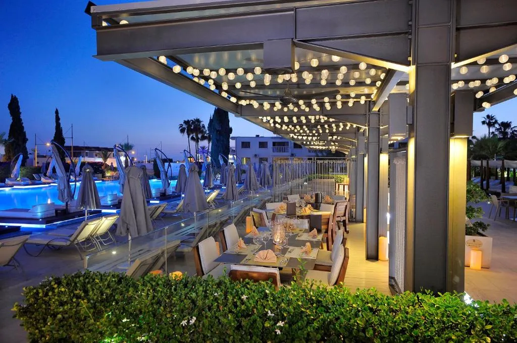 NESTOR HOTEL