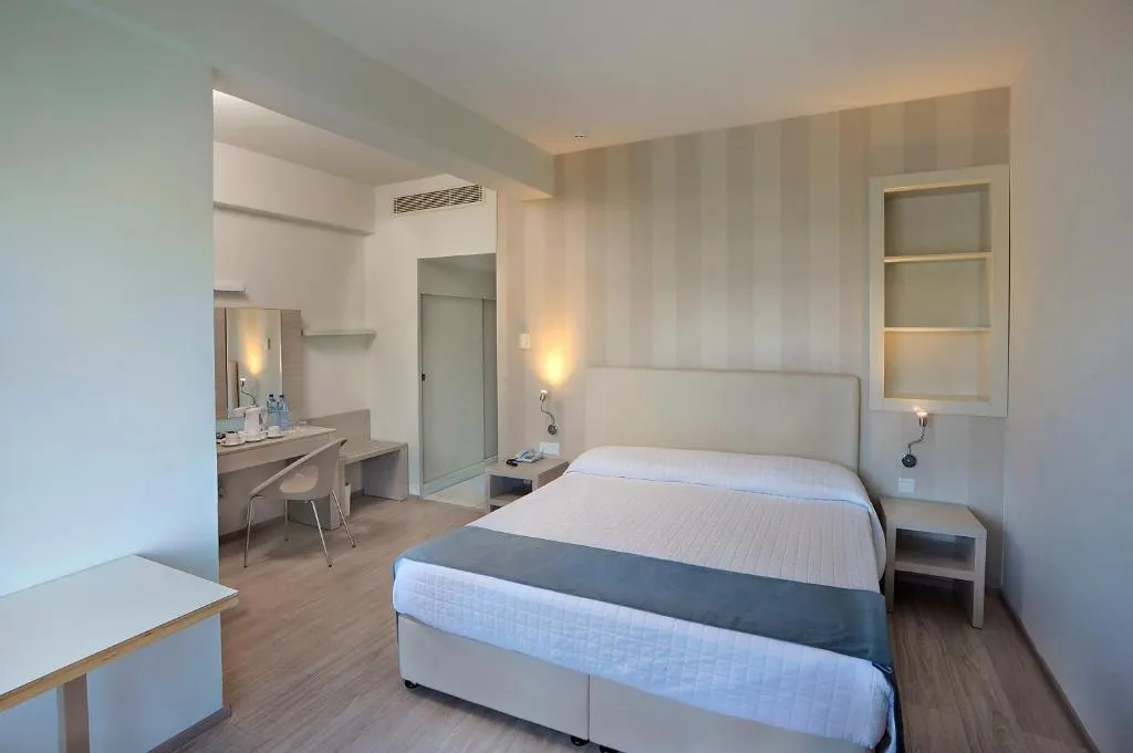 NESTOR HOTEL