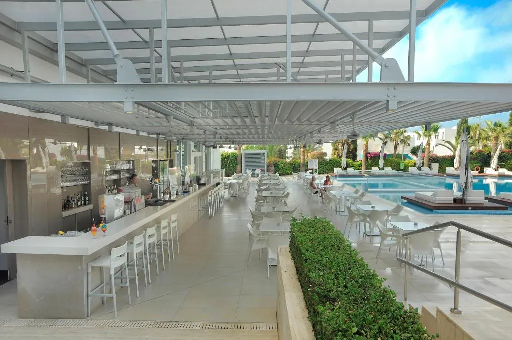 NESTOR HOTEL
