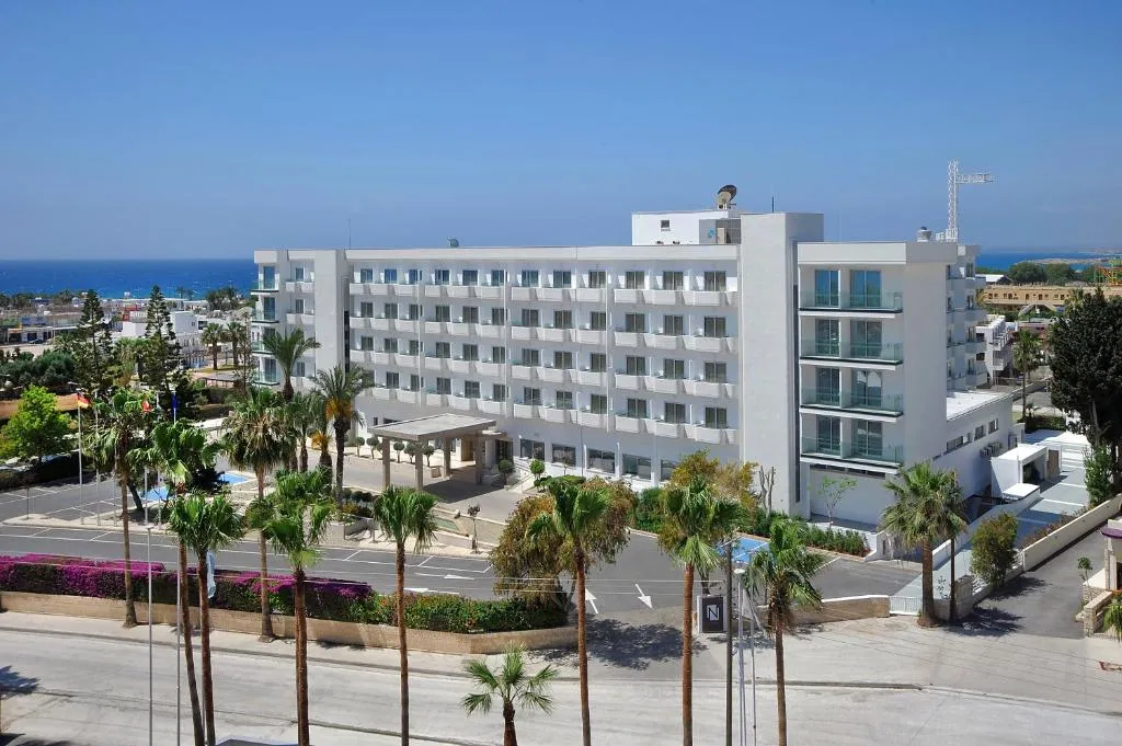 NESTOR HOTEL