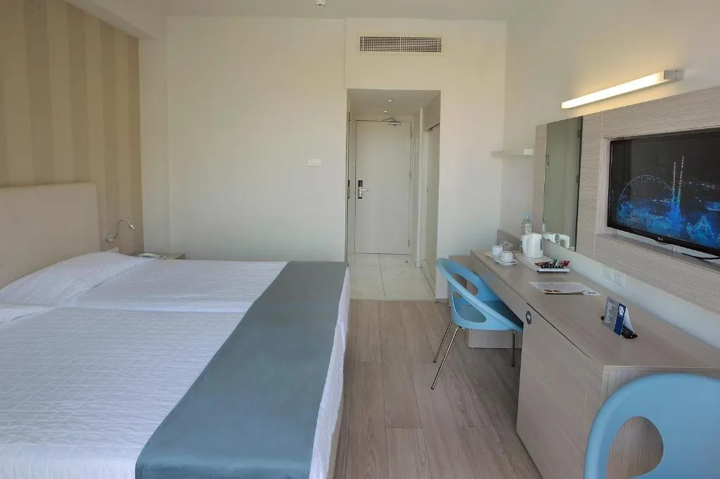 NESTOR HOTEL