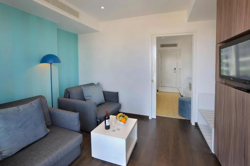 NESTOR HOTEL