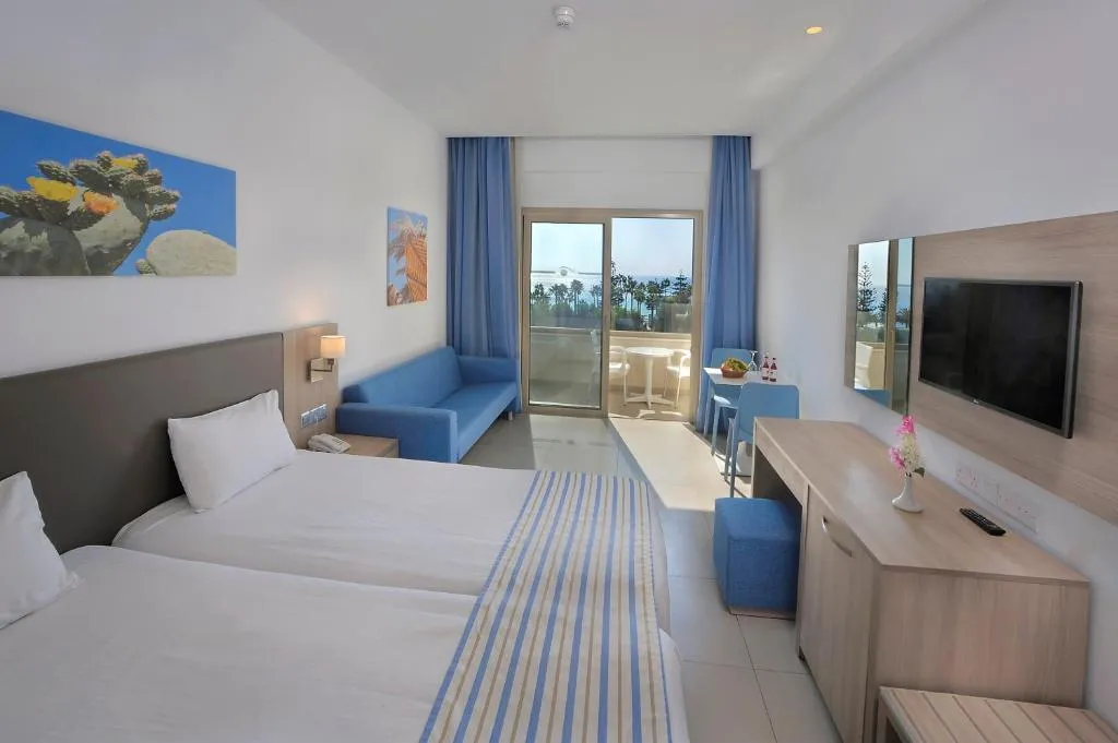 NISSIANA HOTEL AND BUNGALOWS