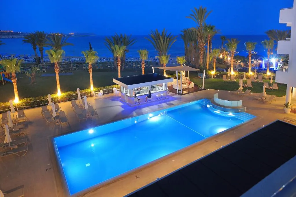 OKEANOS BEACH BOUTIQUE HOTEL