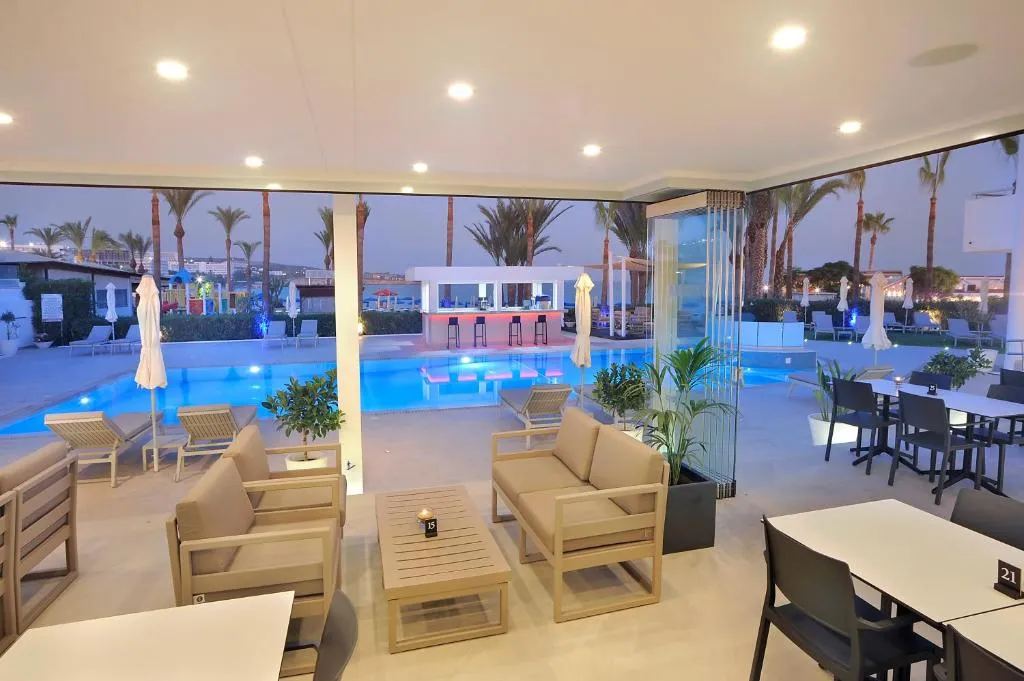 OKEANOS BEACH BOUTIQUE HOTEL
