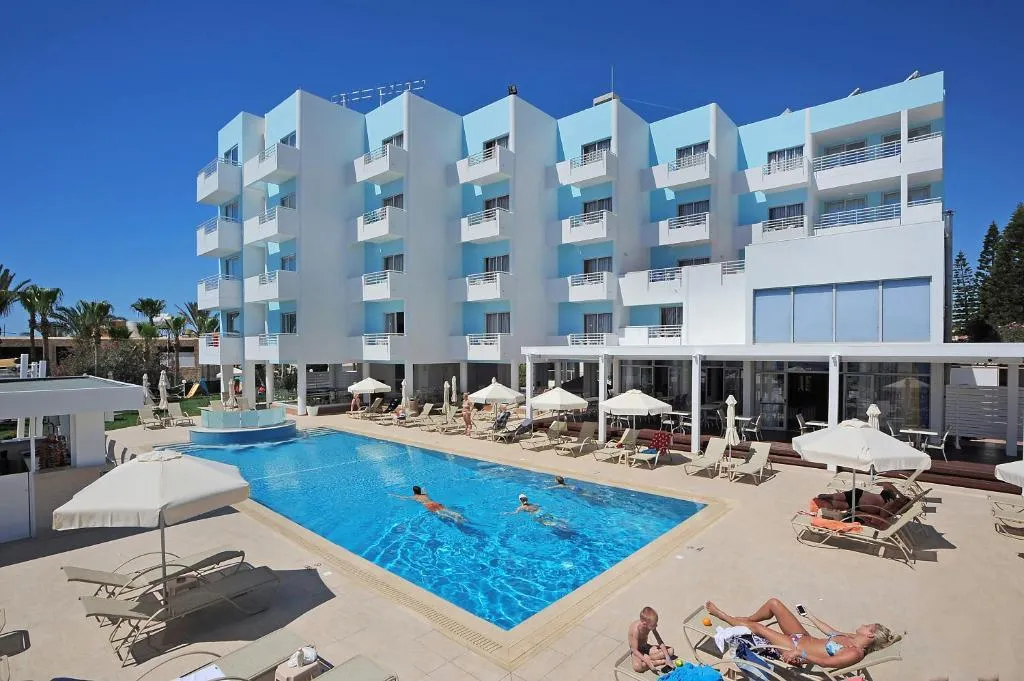 OKEANOS BEACH BOUTIQUE HOTEL