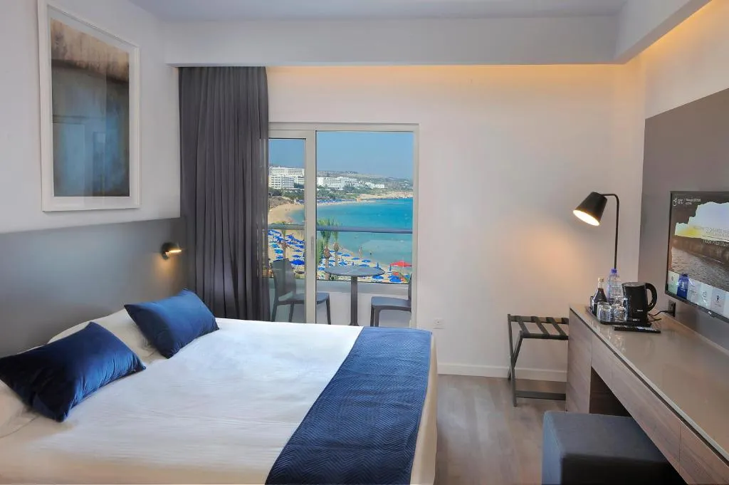 OKEANOS BEACH BOUTIQUE HOTEL