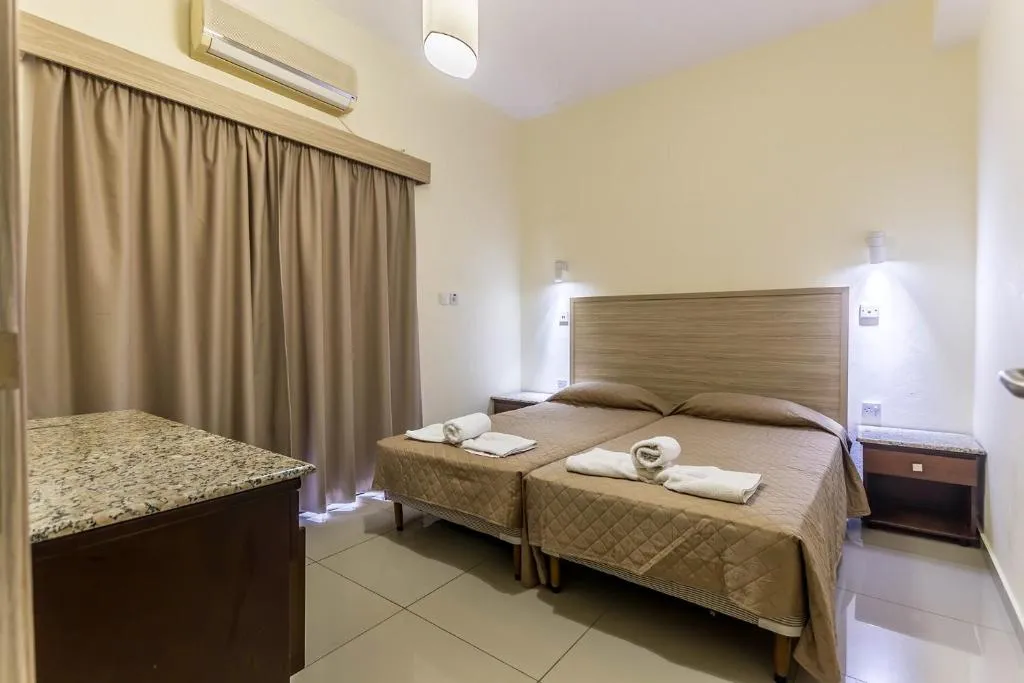 PAUL MARIE HOTEL APTS