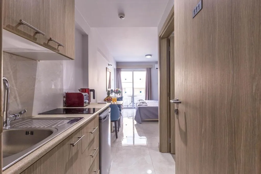 PAUL MARIE HOTEL APTS