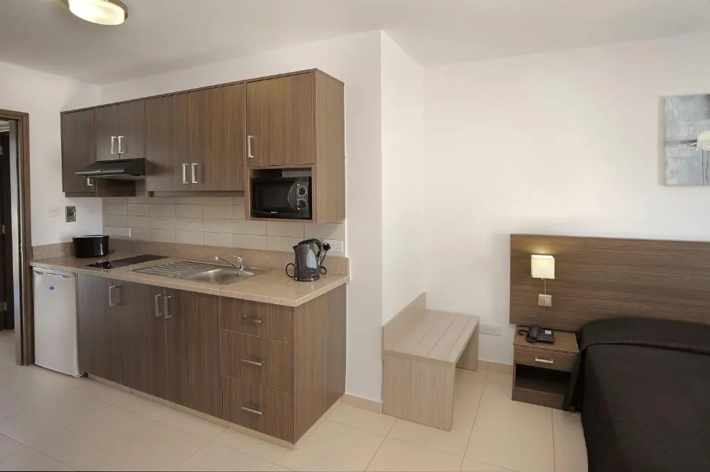 PETROSANA HOTEL APTS