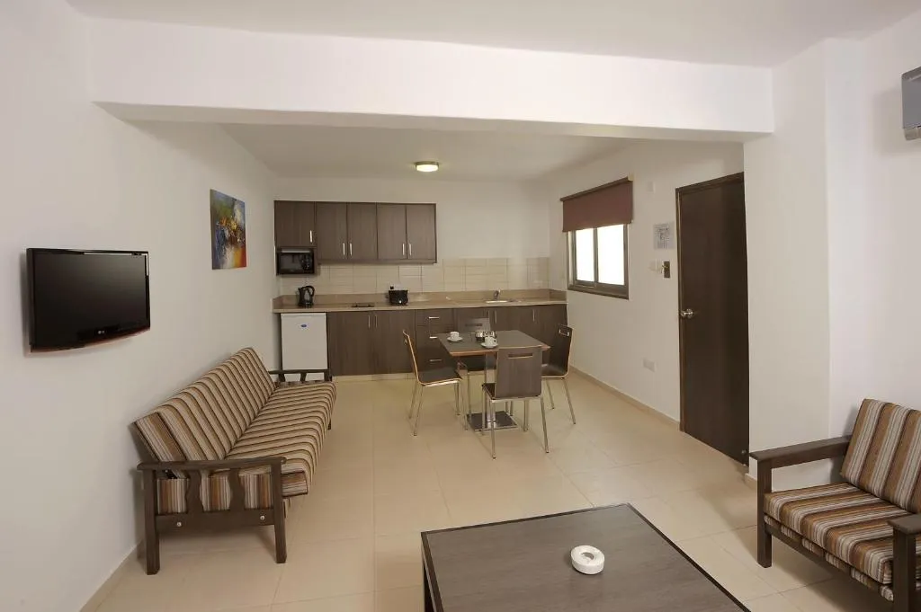 PETROSANA HOTEL APTS