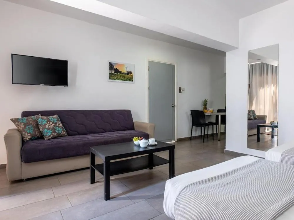 RIO GARDENS HOTEL
