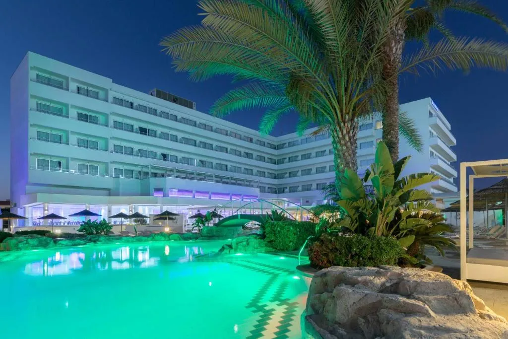 TASIA MARIS BEACH HOTEL