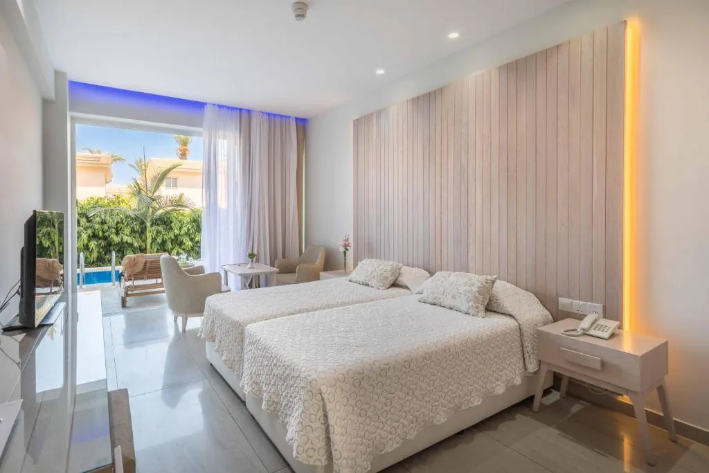 TASIA MARIS BEACH HOTEL