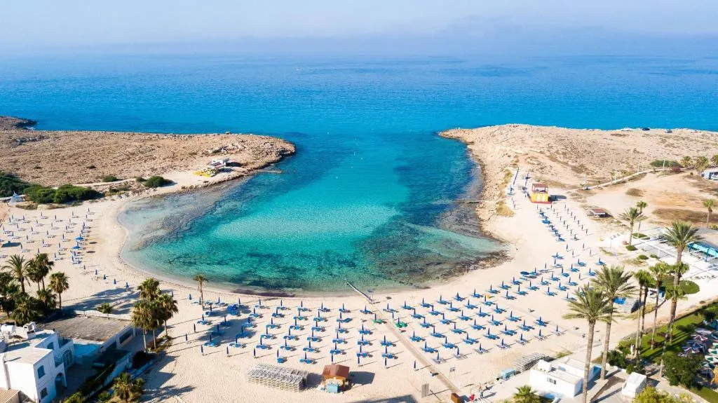TASIA MARIS BEACH HOTEL