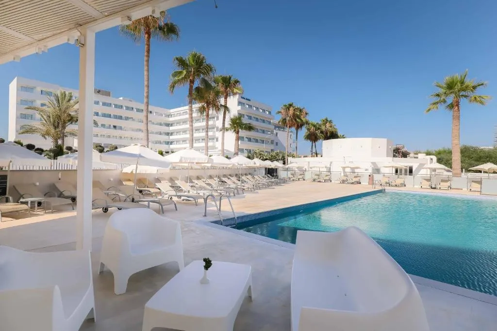 TASIA MARIS BEACH HOTEL