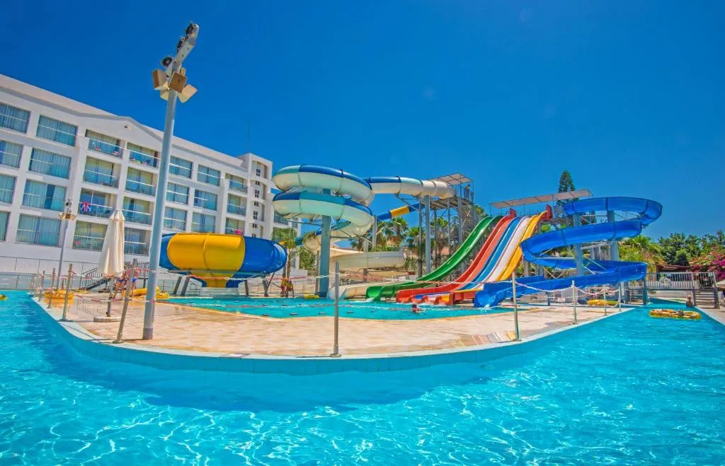 ANASTASIA BEACH APTS