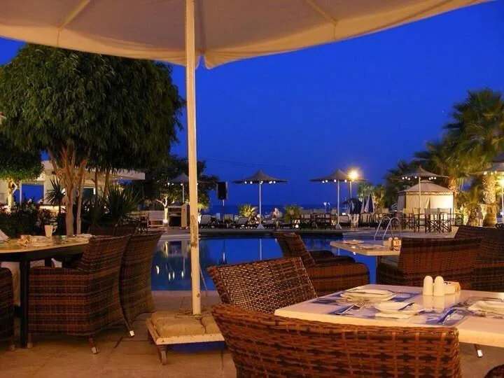 ANASTASIA BEACH HOTEL
