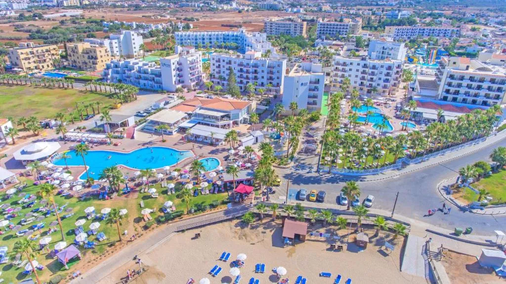 ANASTASIA BEACH HOTEL