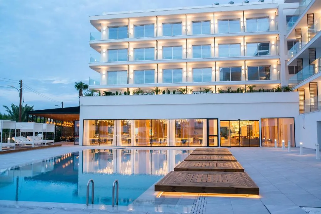 AT HERBAL HOTEL, Pernera, Protaras