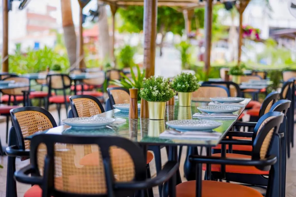 CAVO MARIS BEACH HOTEL
