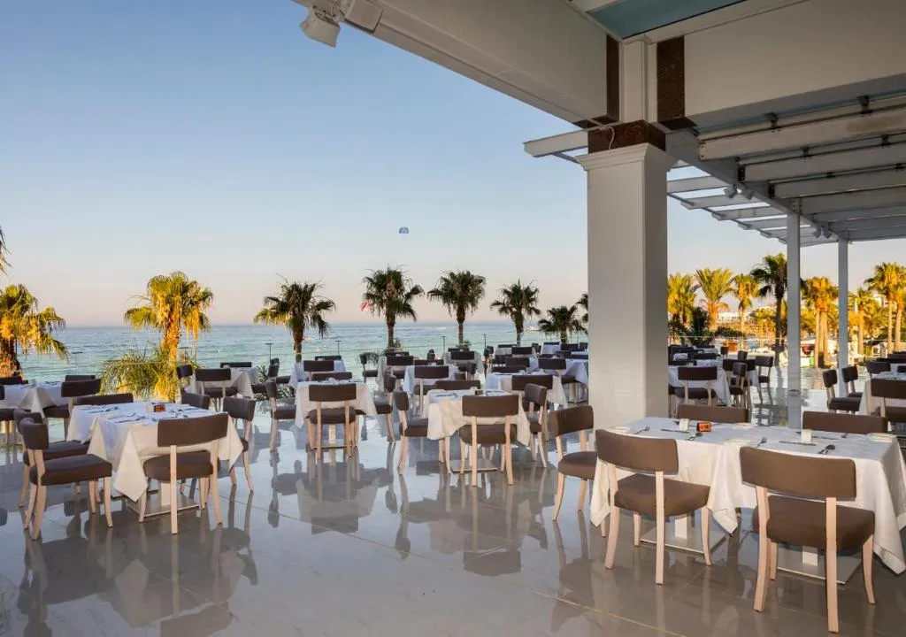 CONSTANTINOS THE GREAT HOTEL