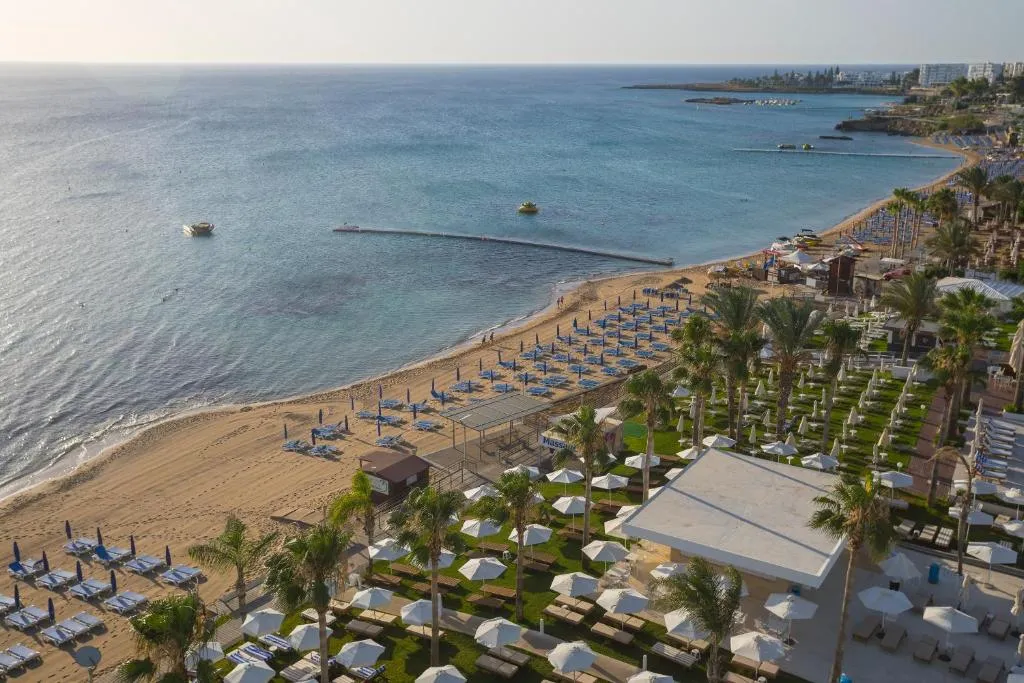 CONSTANTINOS THE GREAT HOTEL