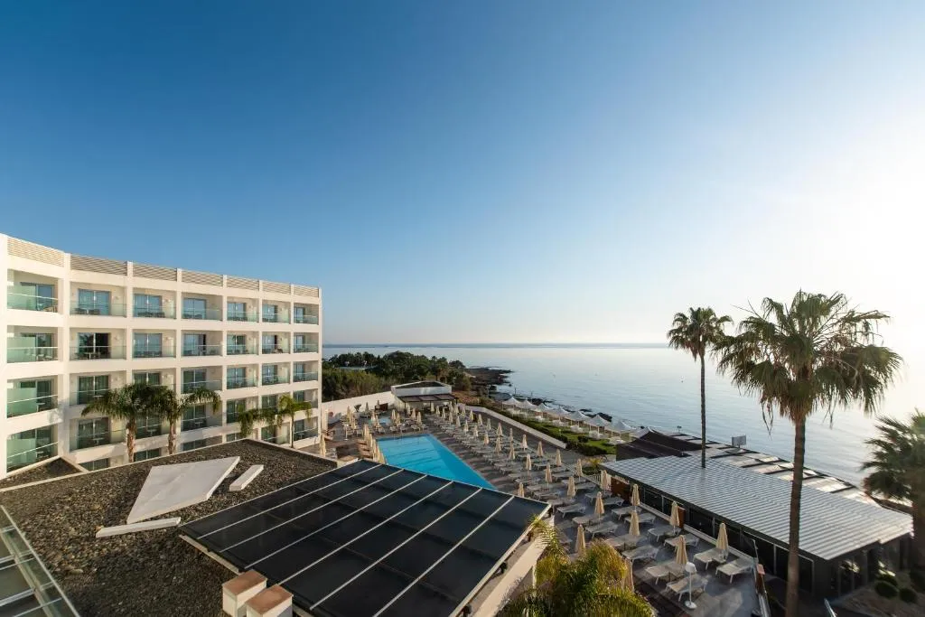EVALENA BEACH HOTEL