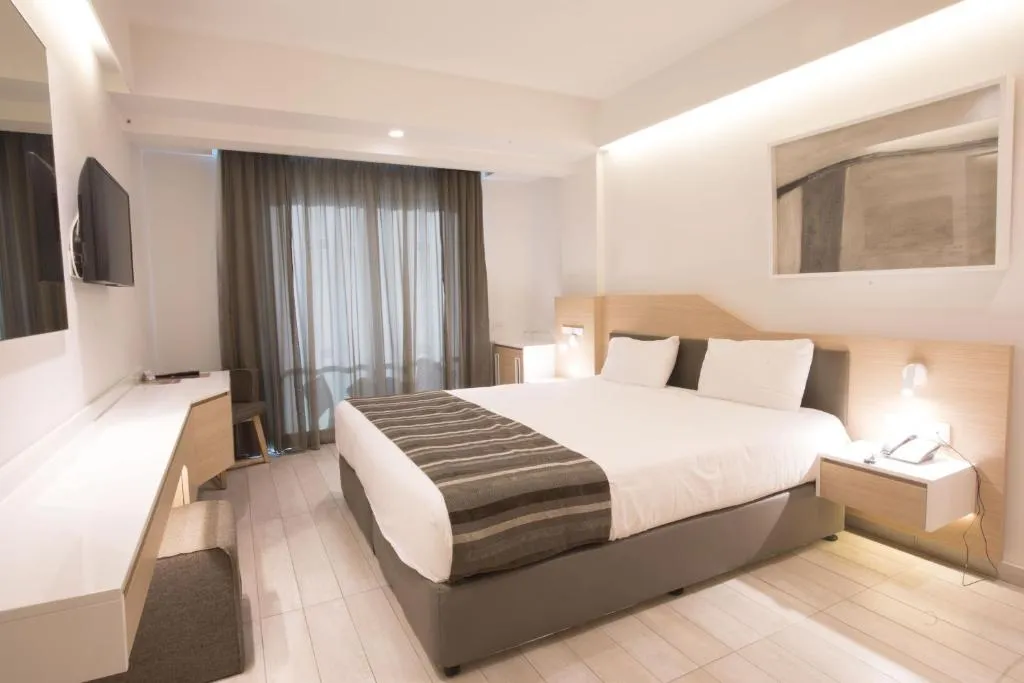 EVALENA BEACH HOTEL