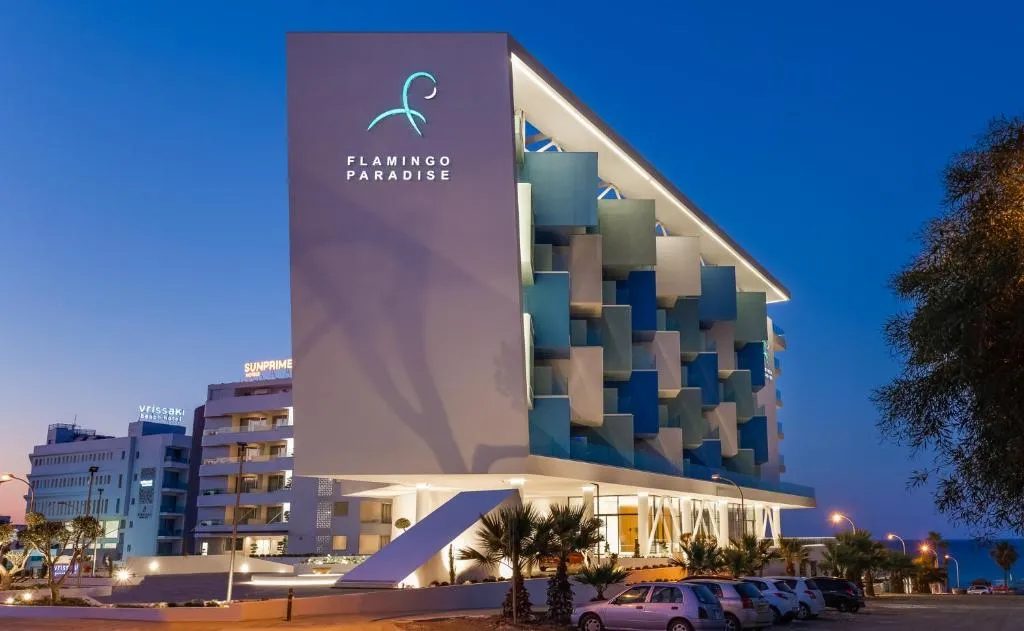 FLAMINGO PARADISE BEACH HOTEL