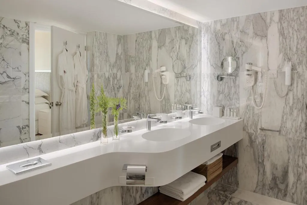 Grecian Park Hotel